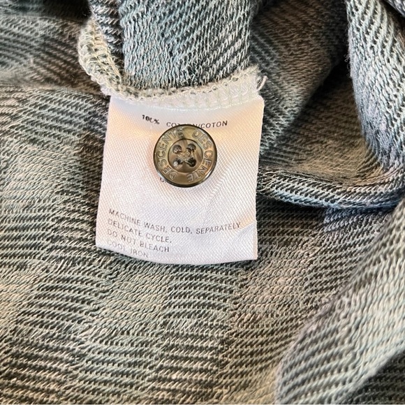 Descente Golf collection men’s short sleeve polo shirt - Picture 8 of 11